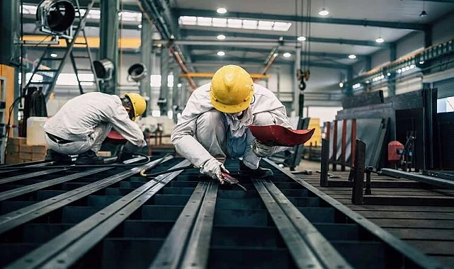 Alaçatı Evden Ofise Taşıma